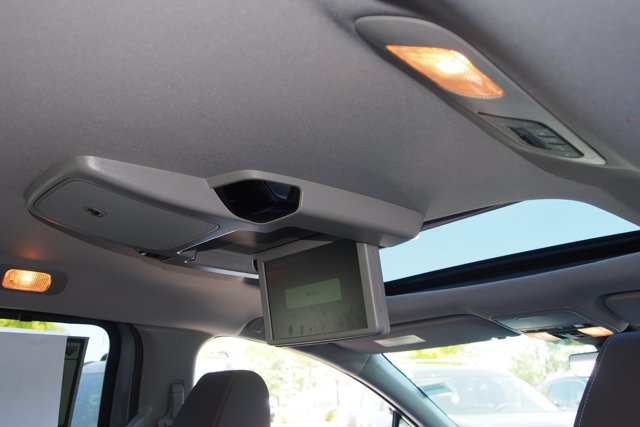 Used 2023 Honda Odyssey Touring image 17