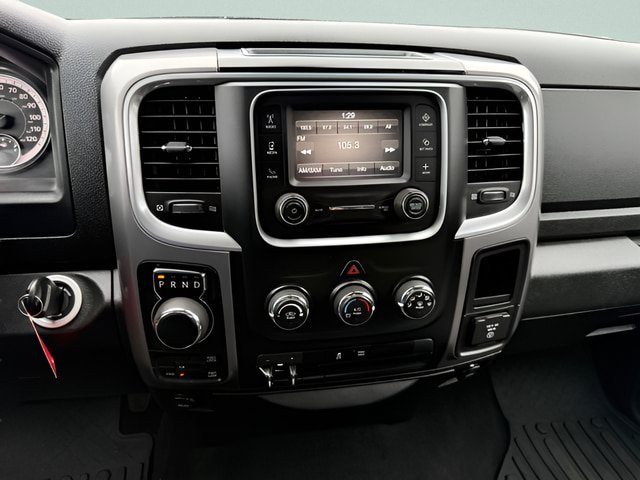 Used 2023 RAM 1500 Classic SLT w/ Protection Group AWD/4WD image 10