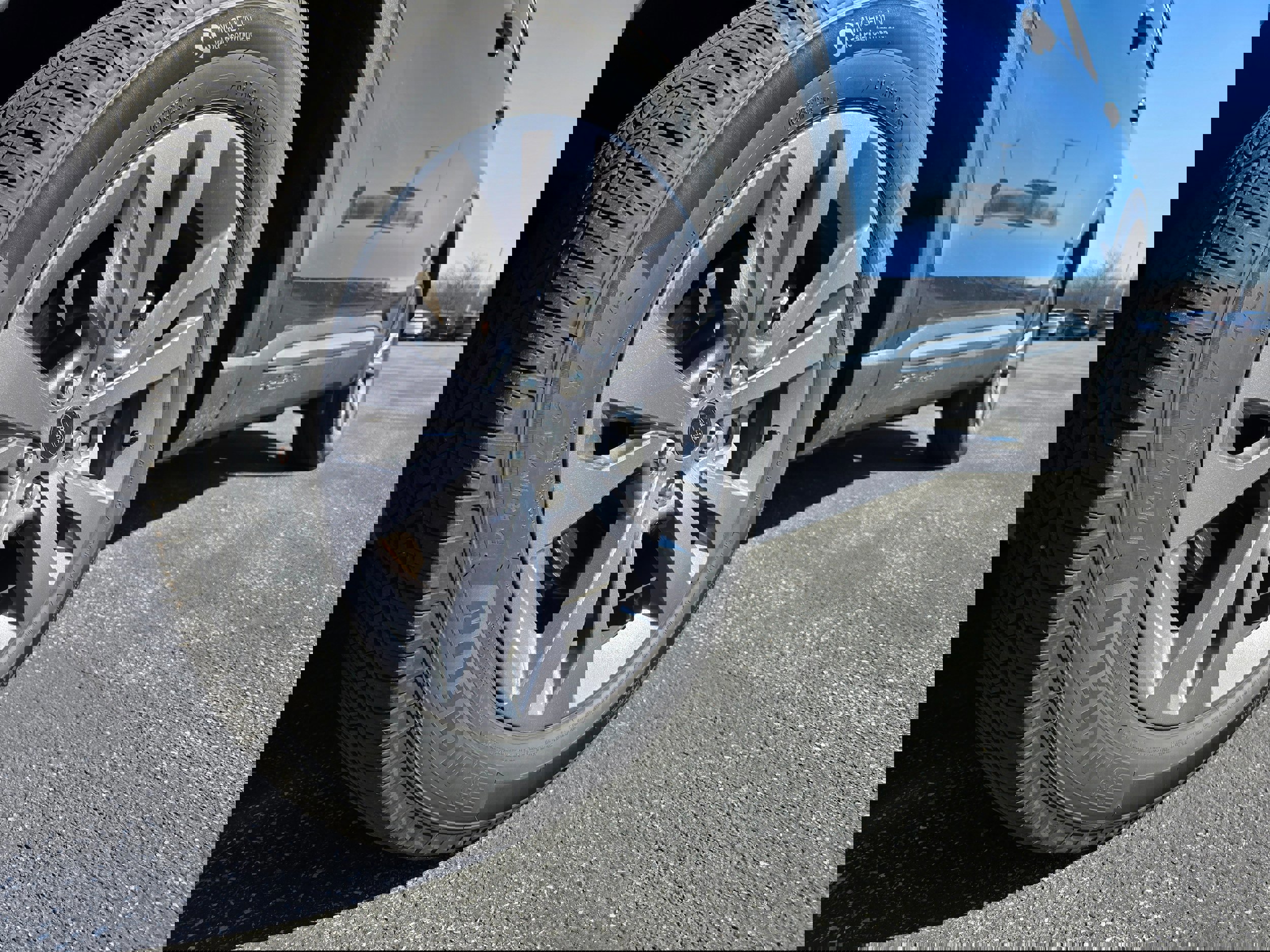 Certified 2024 Ford Explorer XLT w/ Equipment Group 202A image 22