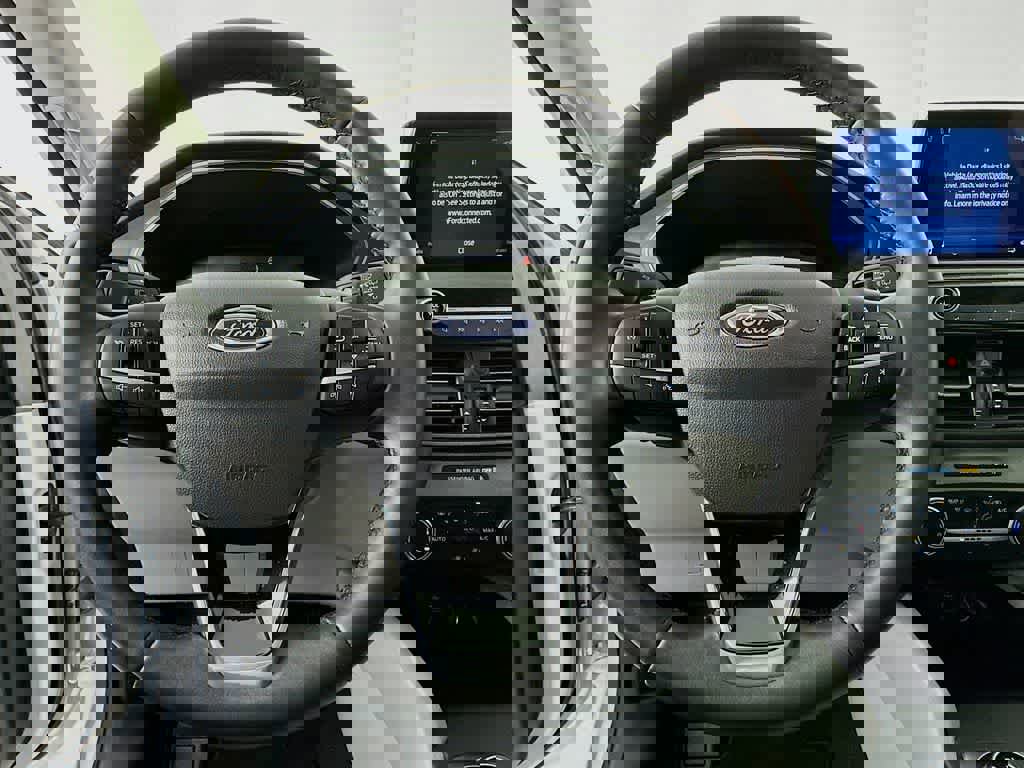 Certified 2024 Ford Escape Active image 19