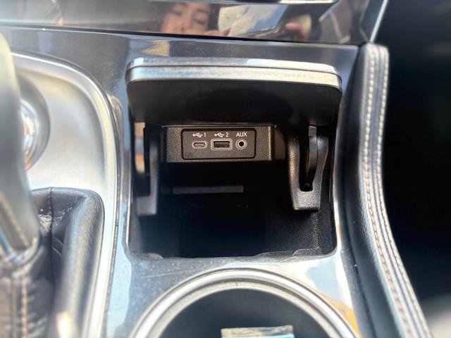 Used 2023 Nissan Maxima Platinum w/ Sport Mat Group FWD image 23