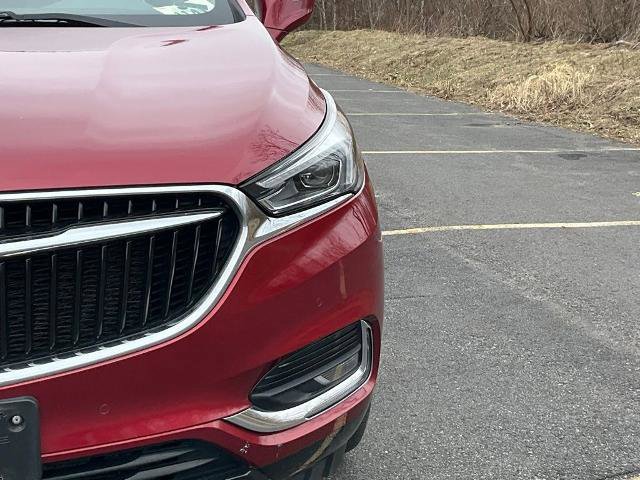 Used 2020 Buick Enclave Premium w/ Sun and Sites Package AWD/4WD image 2