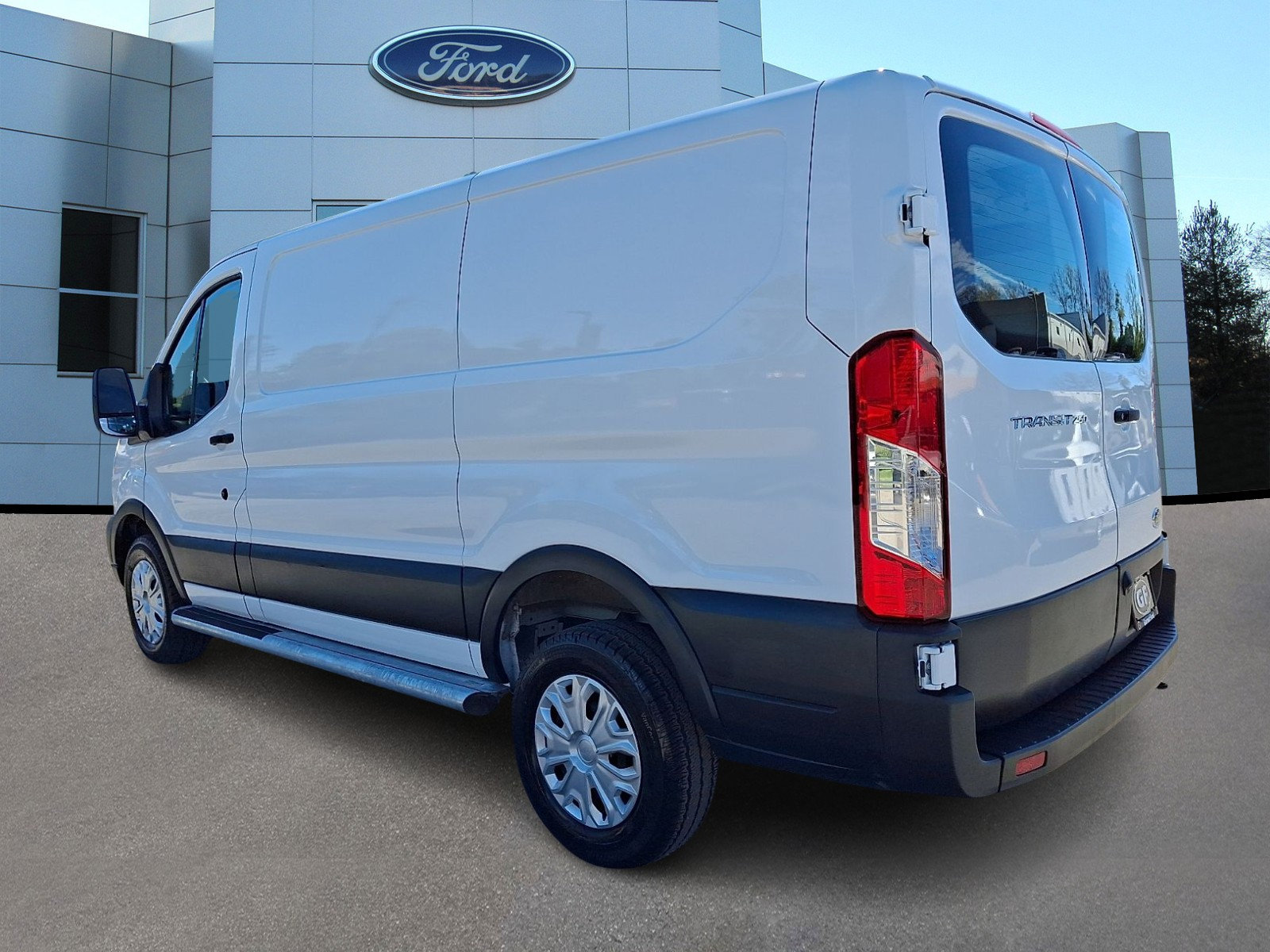 Certified 2025 Ford Transit 250 Low Roof w/ Exterior Upgrade Package RWD image 5