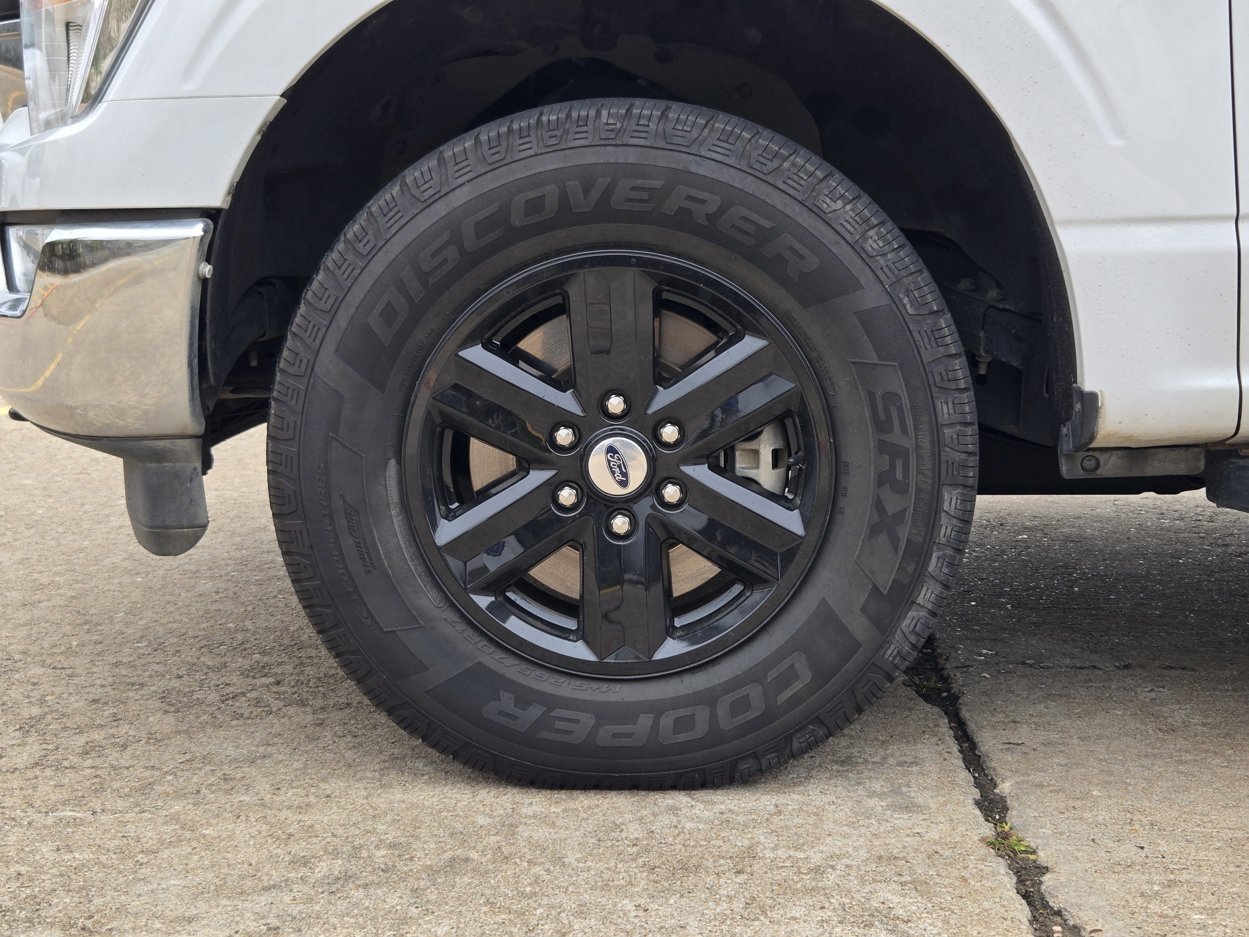 Certified 2022 Ford F150 XLT w/ Equipment Group 301A Mid image 7