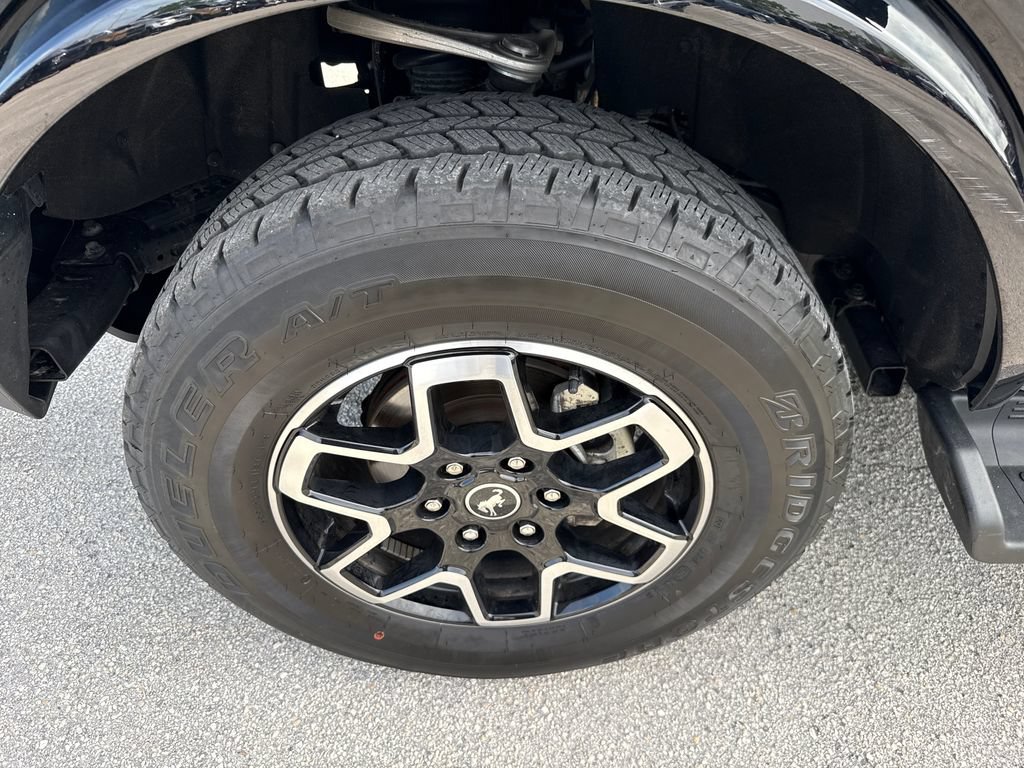 Certified 2025 Ford Bronco Outer Banks AWD/4WD image 12