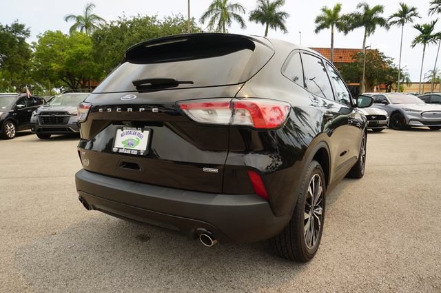 Certified 2021 Ford Escape SE w/ SE Sport Appearance Package FWD image 7