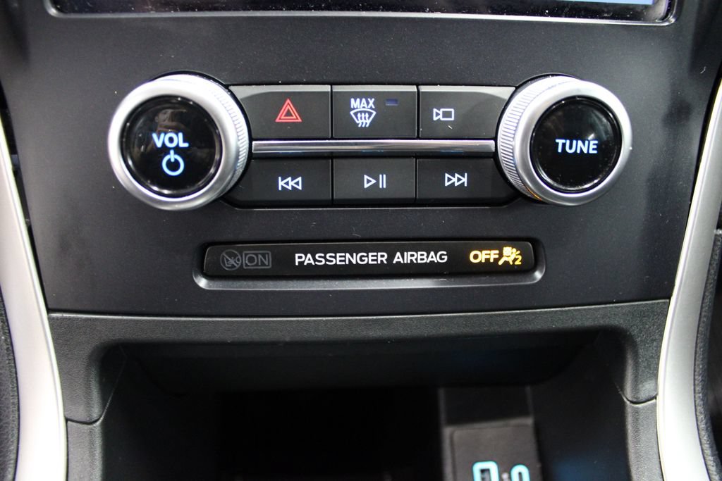 Certified 2024 Ford Edge SEL w/ Convenience Package AWD/4WD image 23
