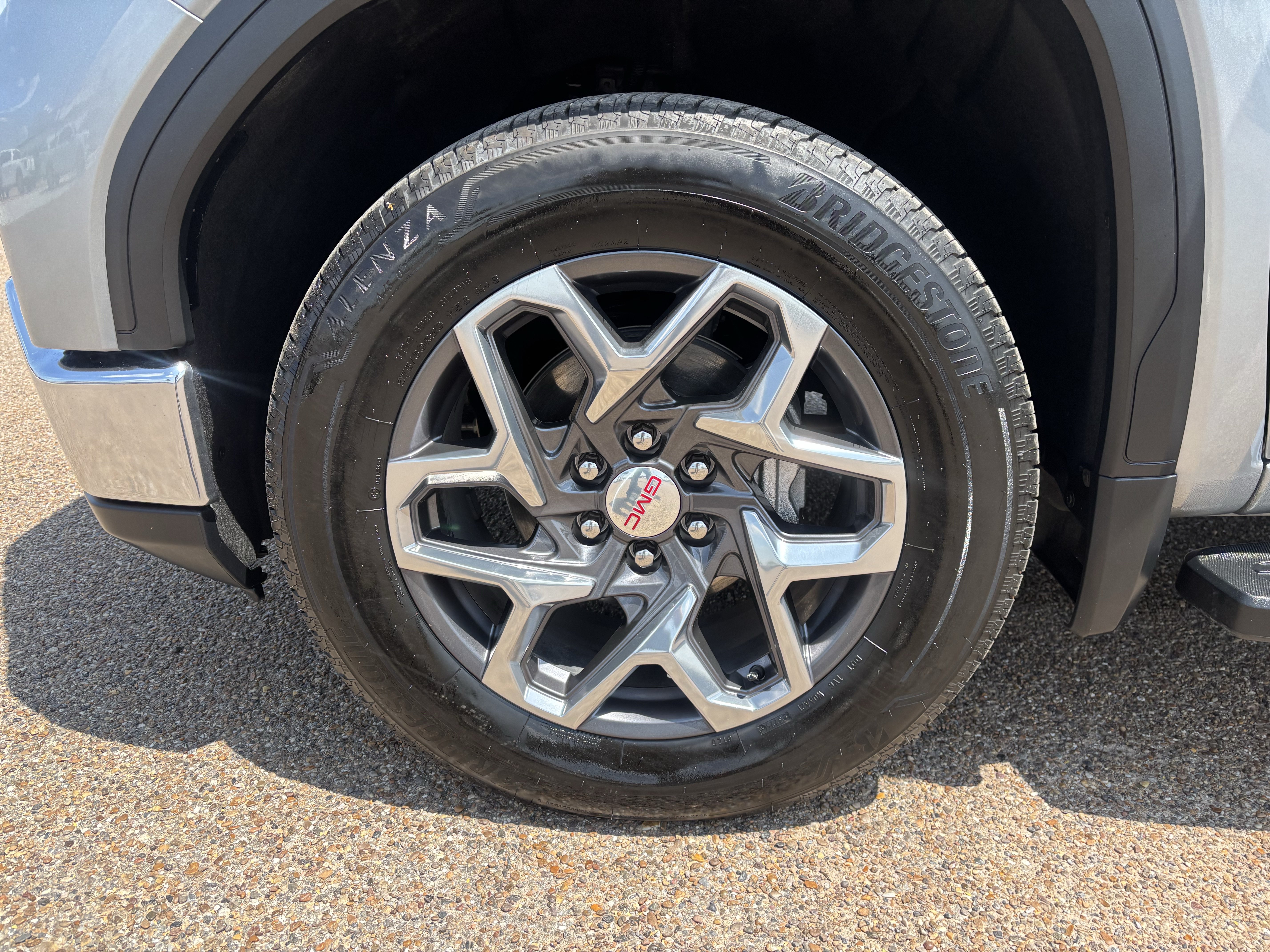 Used 2026 GMC Sierra 1500 SLT RWD image 8
