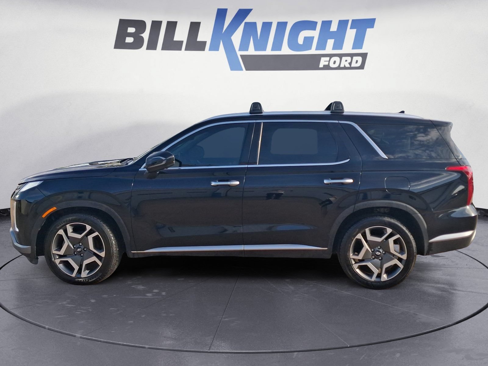 Used 2024 Hyundai Palisade SEL FWD image 6
