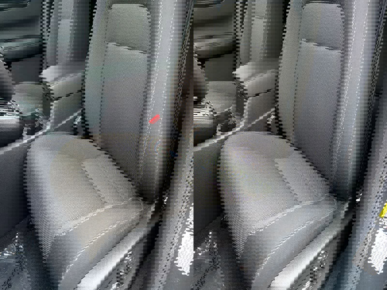 Used 2023 Honda CR-V EX image 17