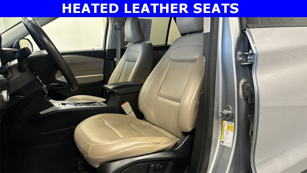 Certified 2022 Ford Explorer XLT image 6