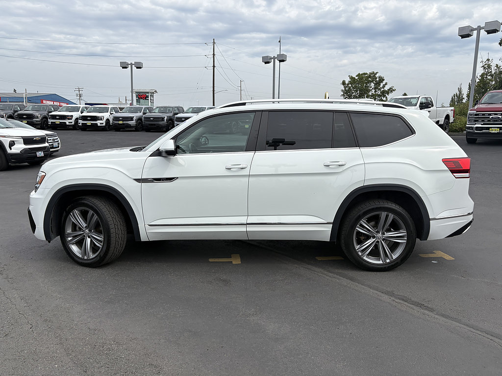 Used 2018 Volkswagen Atlas SEL w/ R-Line Package AWD/4WD image 11