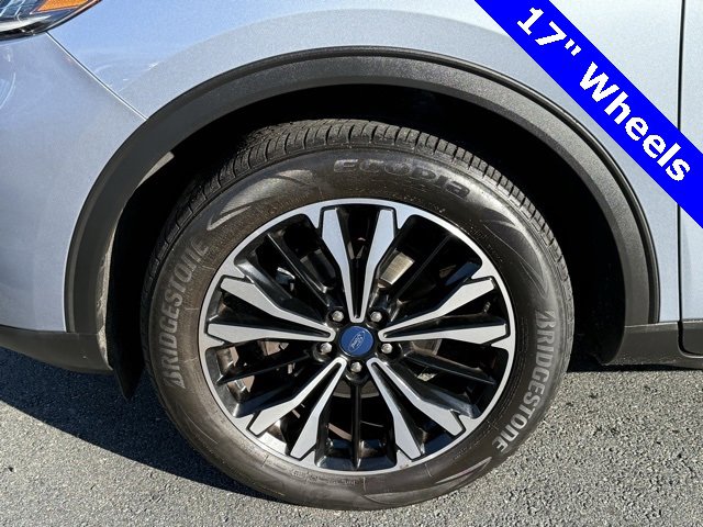 Certified 2022 Ford Escape SE w/ SE Sport Appearance Package image 23