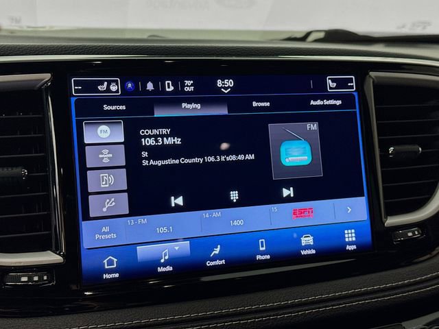 Used 2021 Chrysler Pacifica Touring w/ S Appearance Package image 18