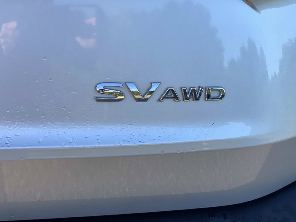 Used 2023 Nissan Rogue SV AWD/4WD image 6