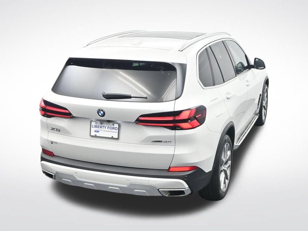 Used 2025 BMW X5 xDrive40i AWD/4WD image 29