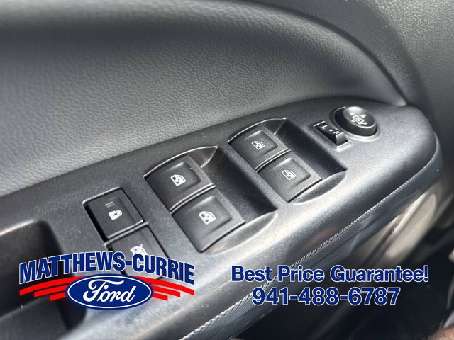 Used 2021 Chevrolet Colorado Z71 AWD/4WD image 27