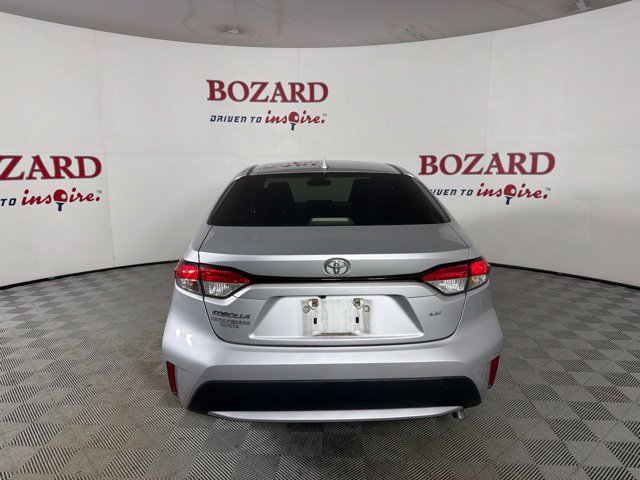 Used 2022 Toyota Corolla LE FWD image 12