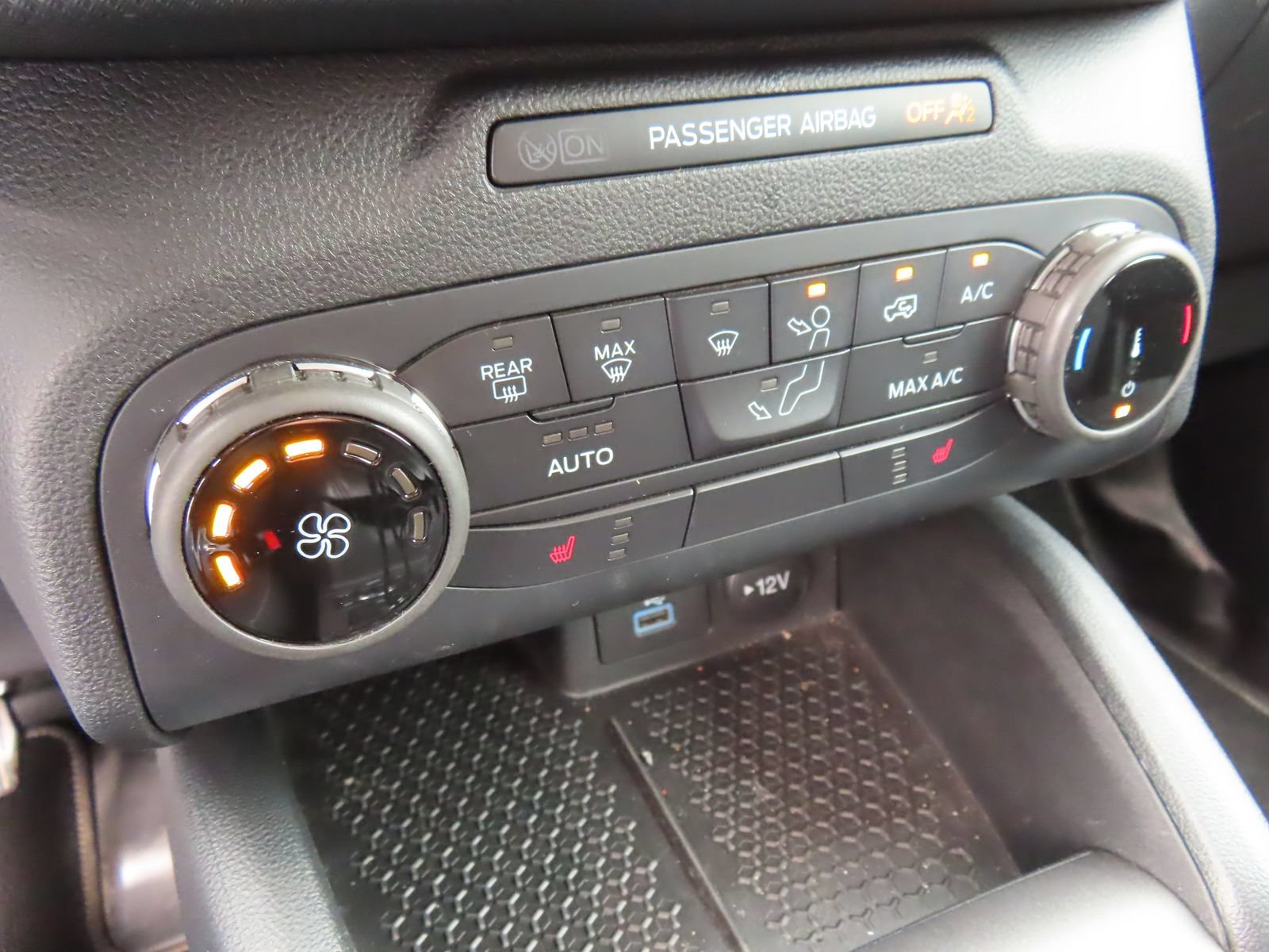 Certified 2022 Ford Bronco Sport Badlands AWD/4WD image 27