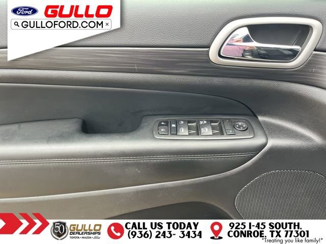 Used 2022 Jeep Grand Cherokee Laredo X AWD/4WD image 18