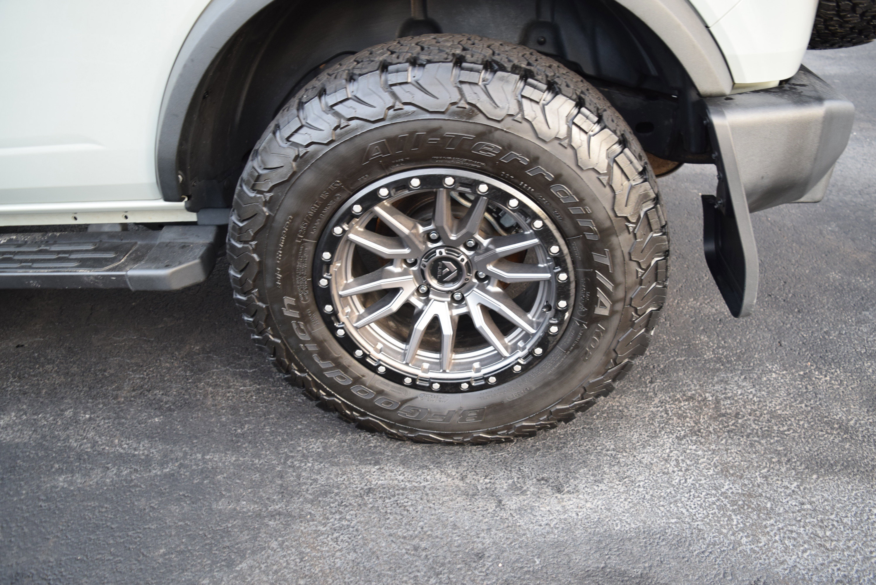 Certified 2021 Ford Bronco Big Bend image 6