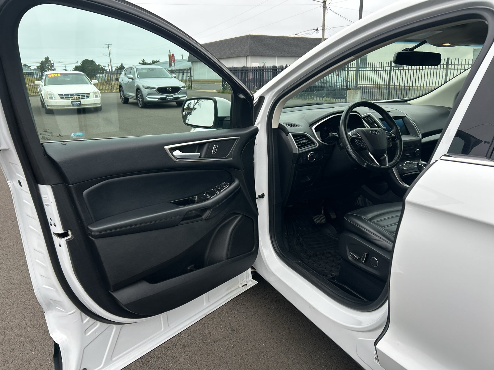 Certified 2017 Ford Edge SEL w/ Equipment Group 201A FWD image 12