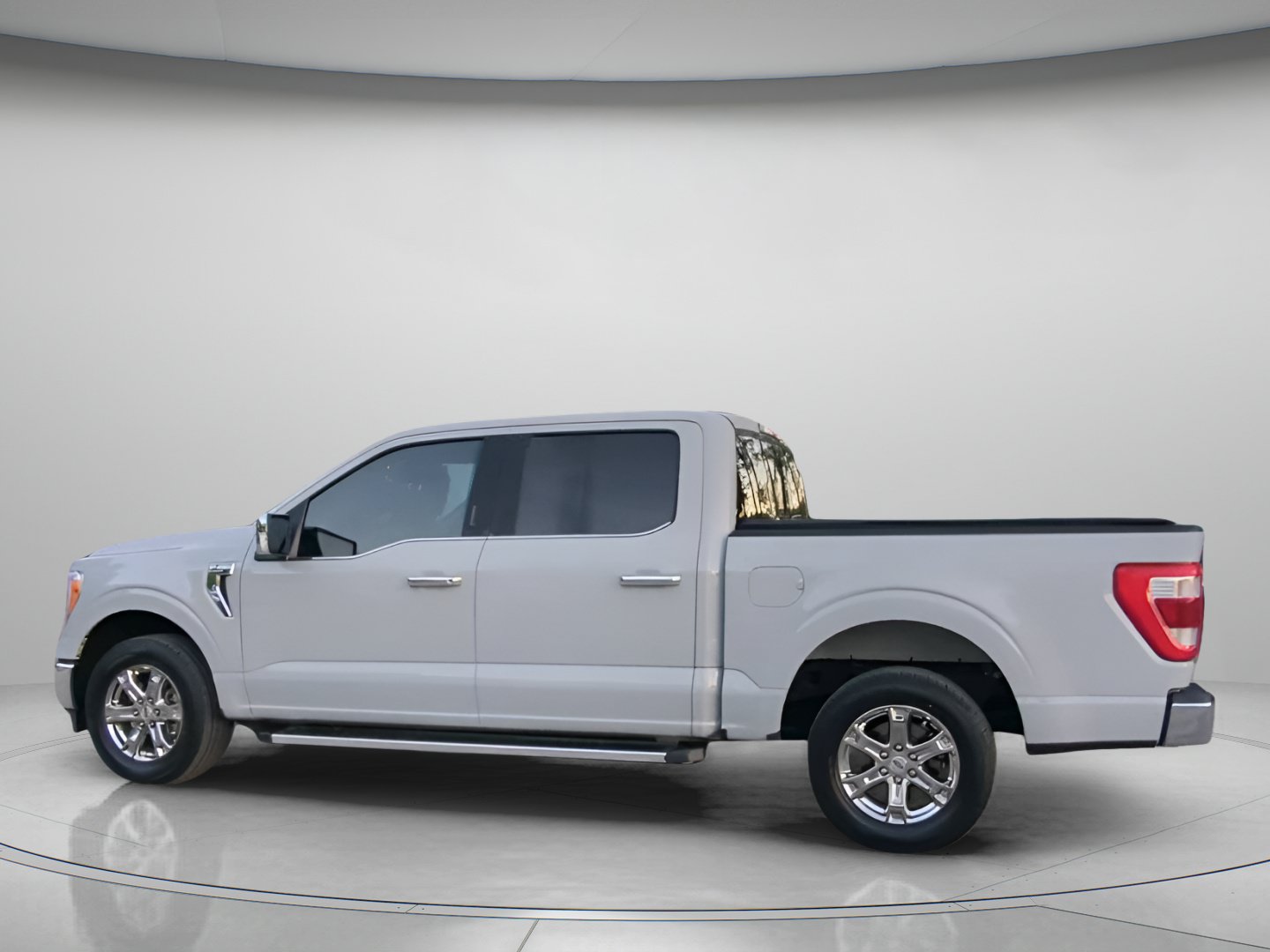 Certified 2023 Ford F150 Lariat RWD image 18
