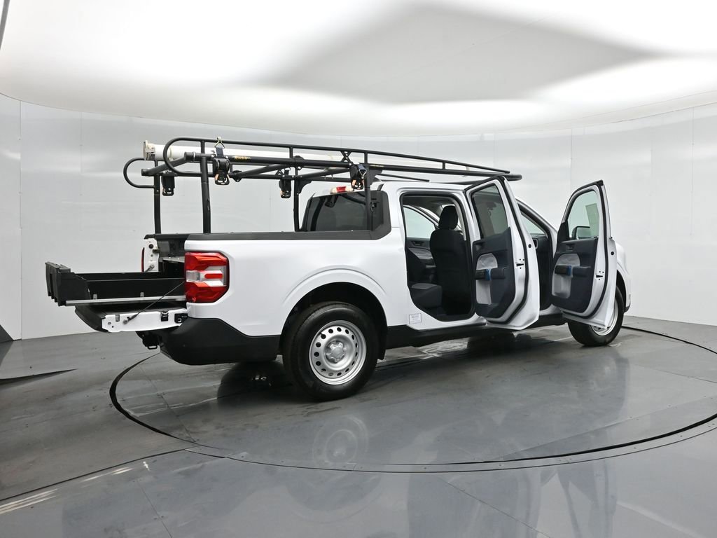Certified 2025 Ford Maverick XLT w/ Equipment Group 302A image 36