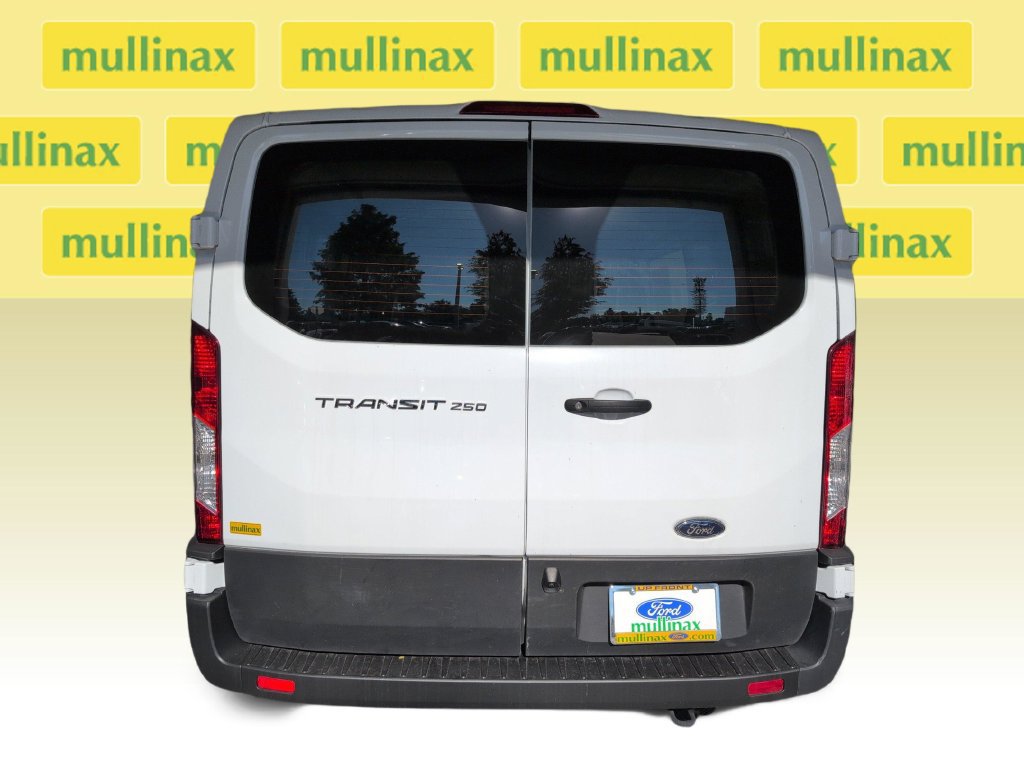 Certified 2025 Ford Transit 250 Low Roof w/ Exterior Upgrade Package RWD image 27