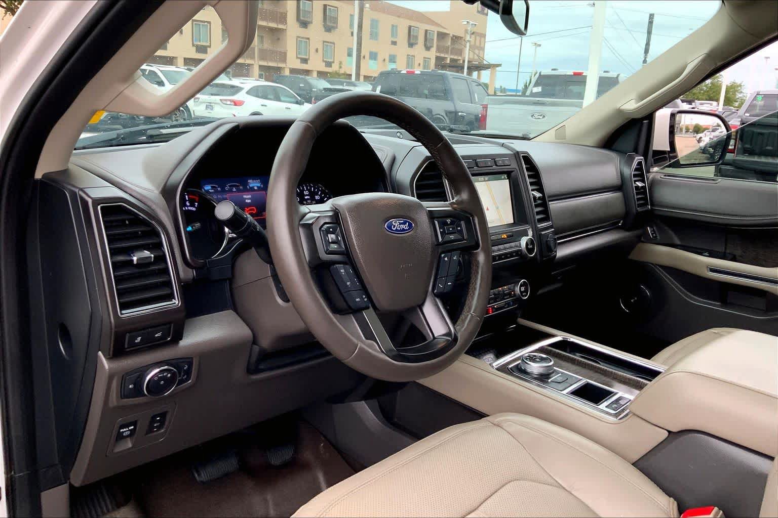 Certified 2019 Ford Expedition Limited w/ Texas Edition Package RWD image 16