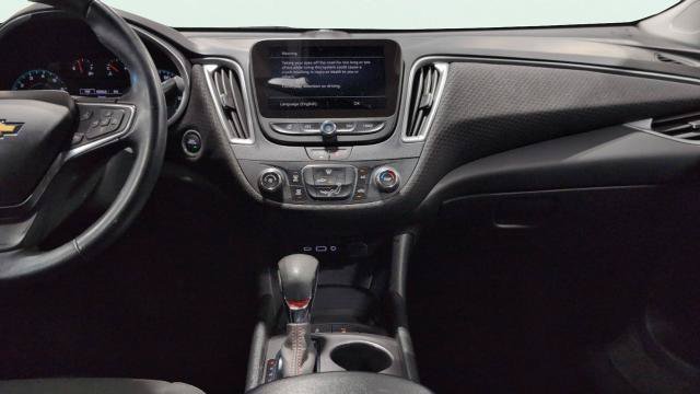 Used 2025 Chevrolet Malibu RS FWD image 23