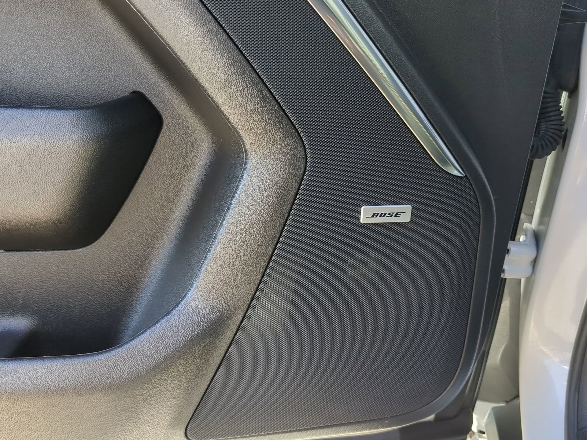 Used 2024 GMC Yukon XL Denali image 49