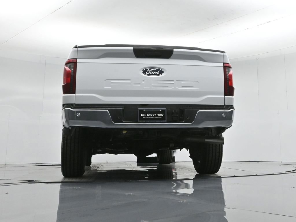 Certified 2025 Ford F150 XLT w/ Equipment Group 301A Standard image 15