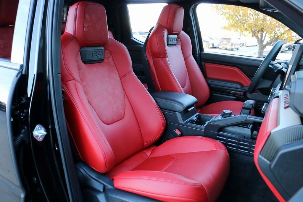 Used 2025 Toyota Tacoma TRD Pro image 37