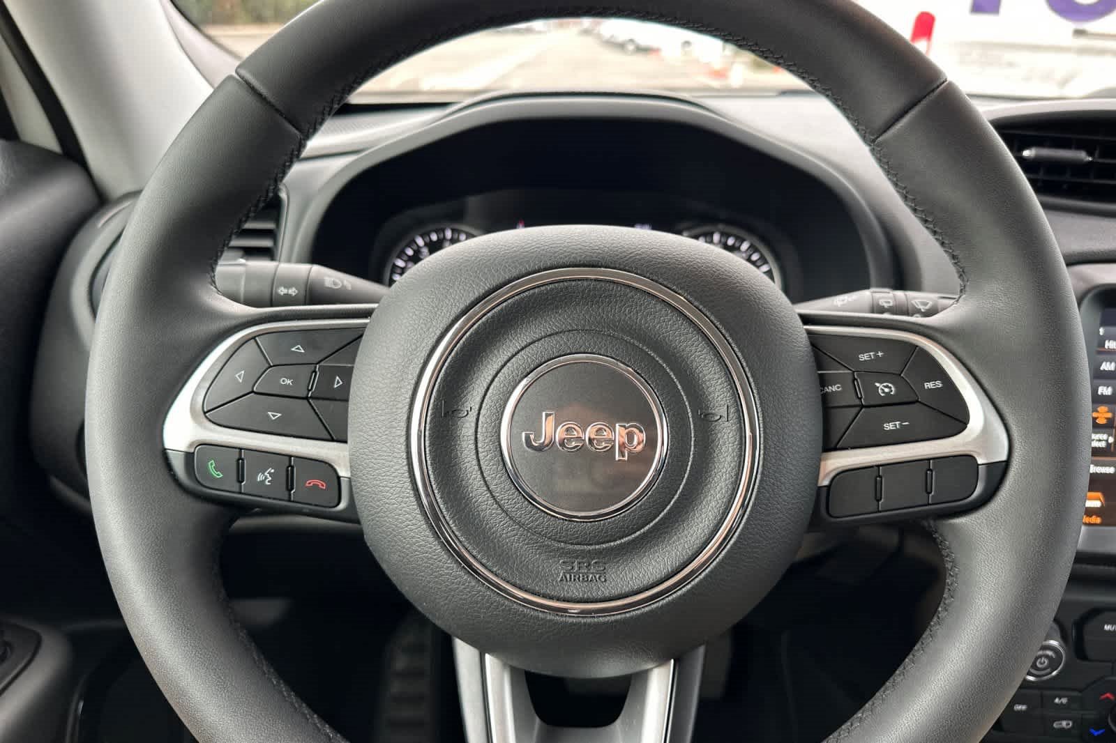 Used 2023 Jeep Renegade Altitude image 24