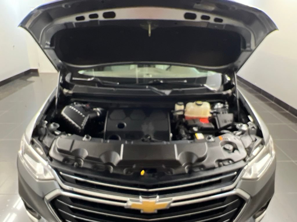 Used 2018 Chevrolet Traverse LT FWD image 36