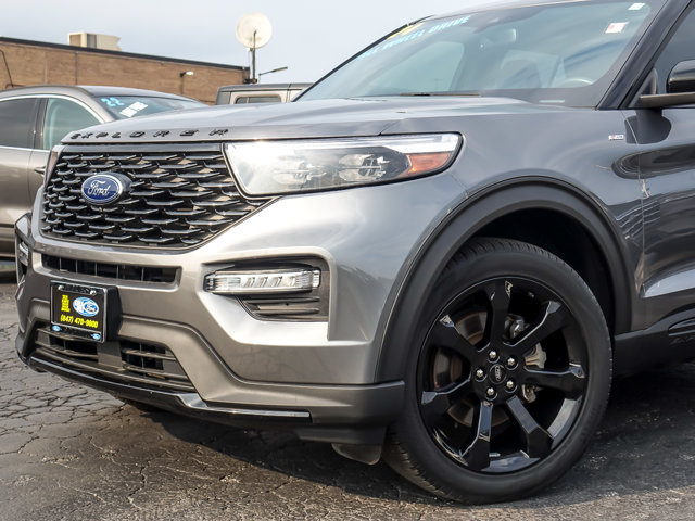 Certified 2024 Ford Explorer ST-Line w/ Class IV Trailer Tow Package AWD/4WD image 2