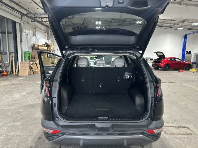 Used 2022 Hyundai Tucson Limited w/ Cargo Package AWD/4WD image 25