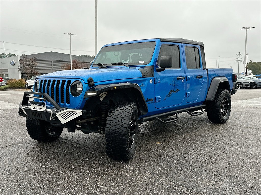 Used 2021 Jeep Gladiator Sport image 2