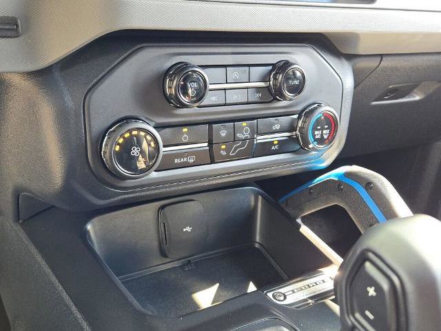 Certified 2024 Ford Bronco Black Diamond image 25