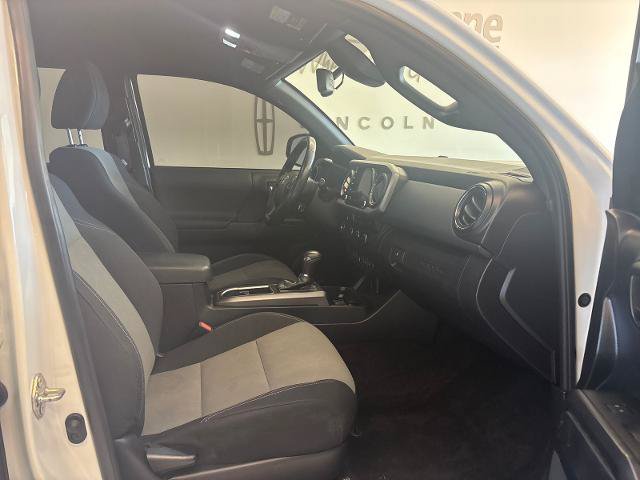 Used 2021 Toyota Tacoma TRD Sport RWD image 6