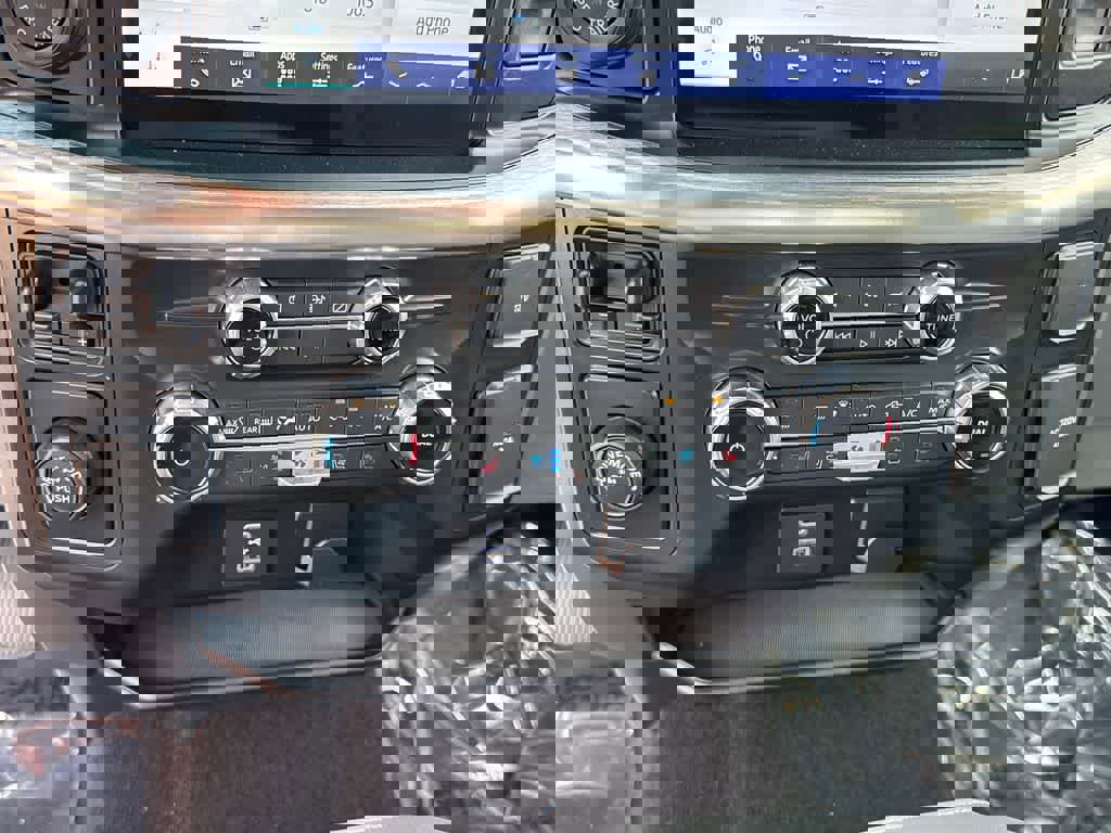 Certified 2022 Ford F150 Lariat image 28