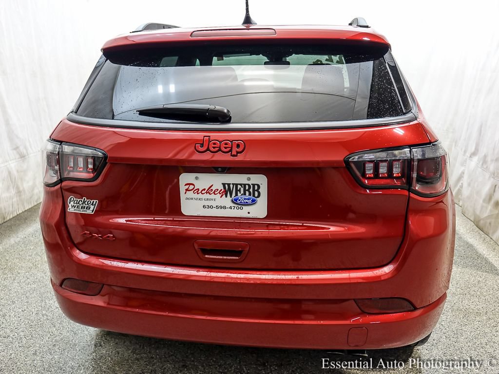 Used 2022 Jeep Compass Limited AWD/4WD image 6