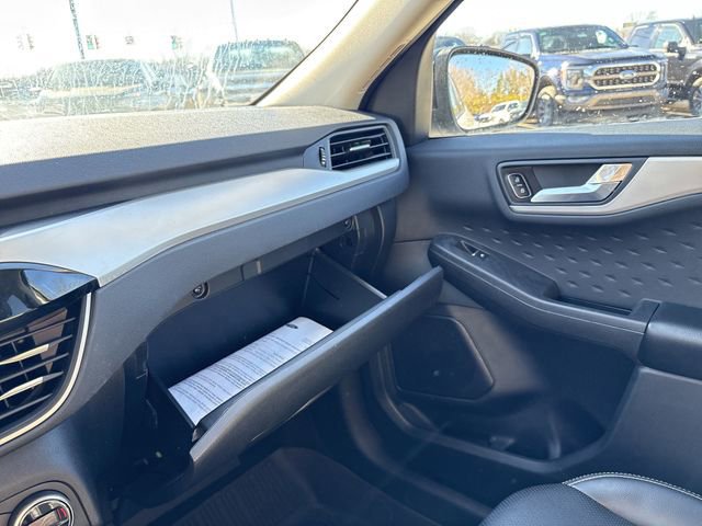 Certified 2020 Ford Escape SE Sport image 39