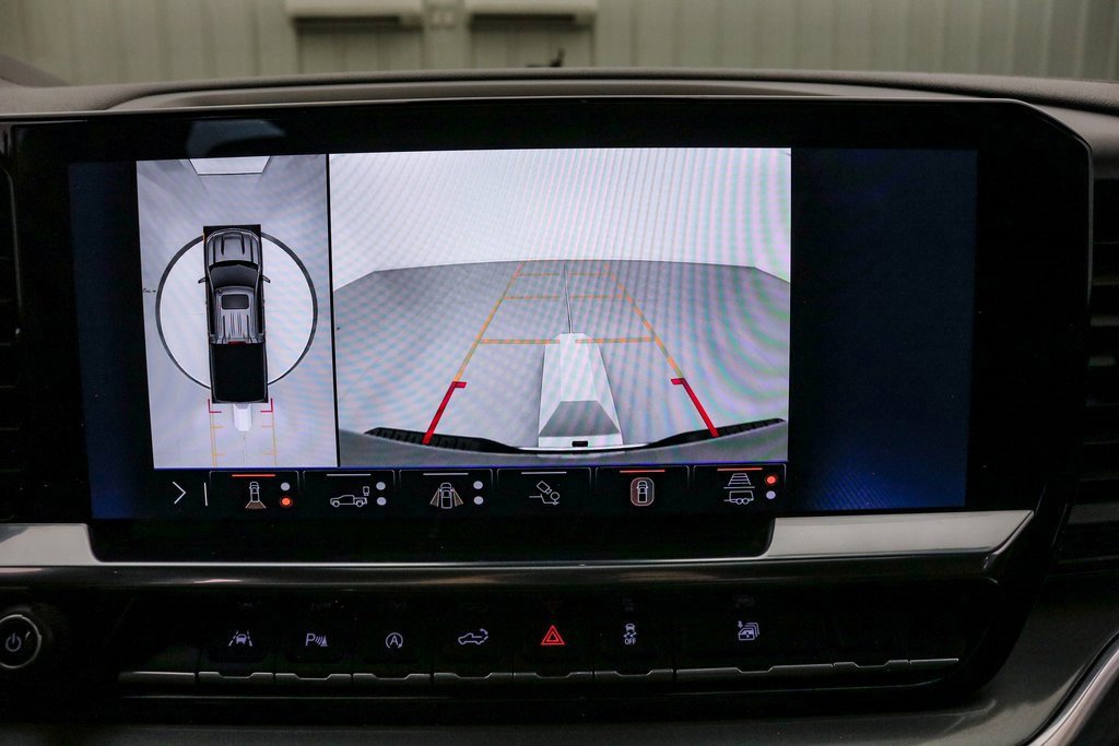 Used 2024 Chevrolet Silverado 1500 High Country w/ High Country Premium Package image 18