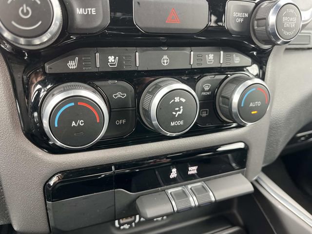Used 2024 RAM 1500 Laramie image 33