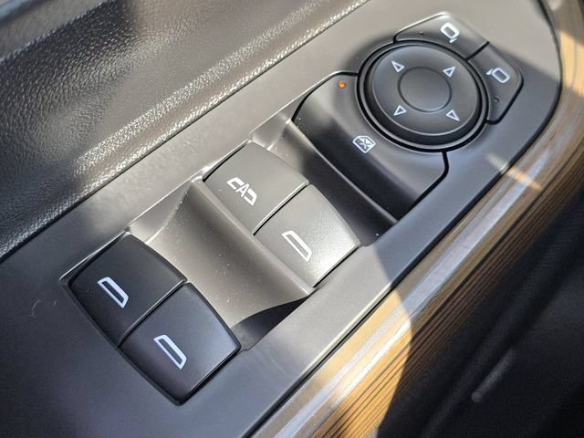 Used 2021 GMC Acadia SLE w/ Driver Convenience Package AWD/4WD image 29