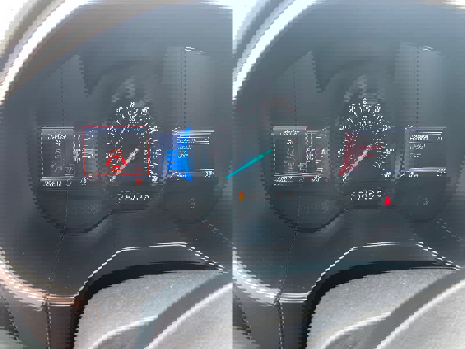 Certified 2020 Ford Edge SEL w/ Convenience Package image 14