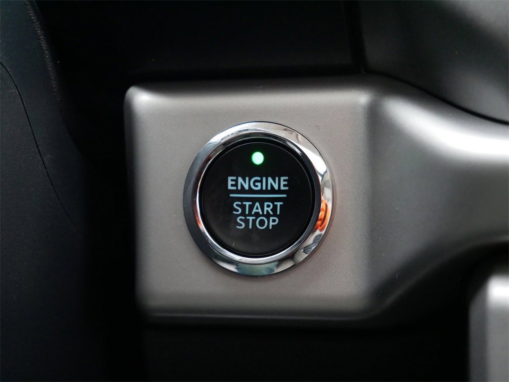 Certified 2022 Ford Expedition XLT image 25