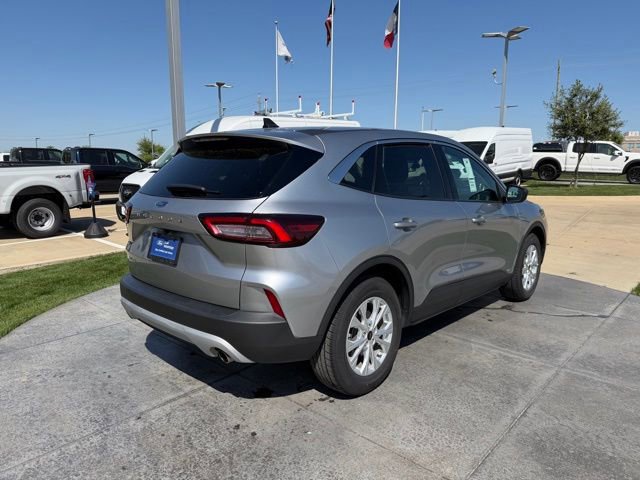 Certified 2024 Ford Escape Active image 3